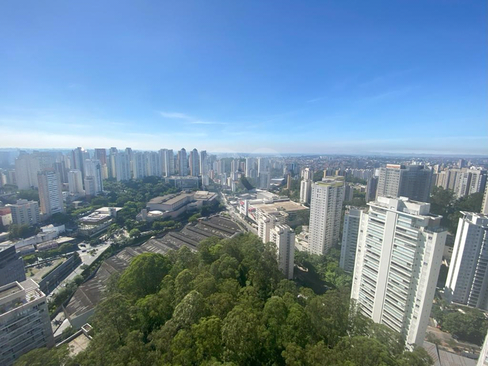 ÁGUAS DE MARÇO