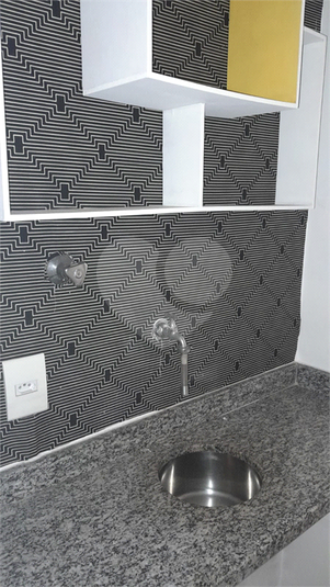 QUARTIER OFFICE CENTER