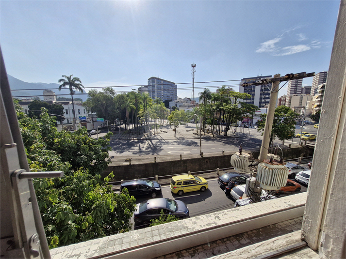 Edifício Dois Rios