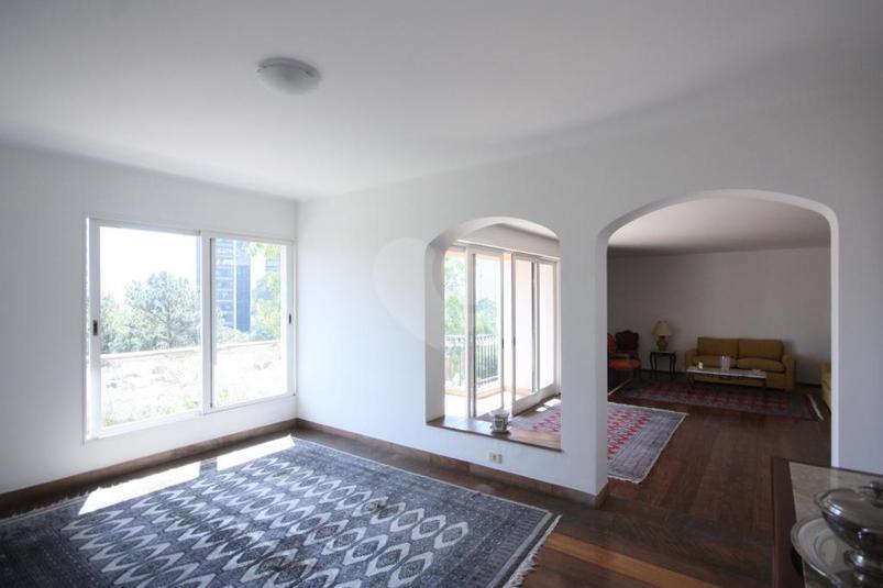 WILTON PAES DE ALMEIDA