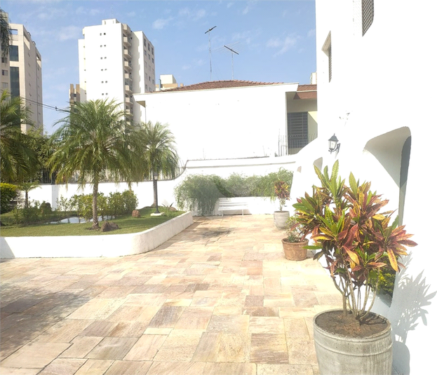 Edifício STATUS I e II.