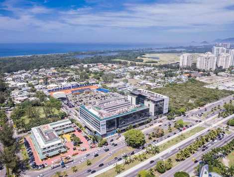 Square Design Hotel By Lenny Niemeyer