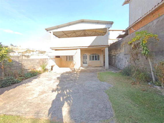 Aluguel Casa Barbacena Santa Efigênia 1