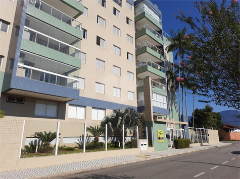 Edifício Flora Del Mar