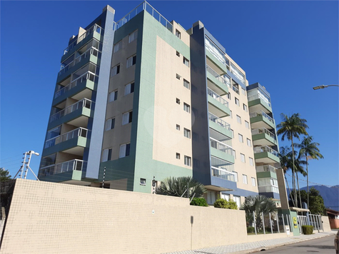 Edifício Flora Del Mar