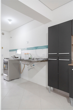 Adg 83 Studios Residencias