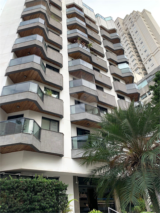 COLUMBIA RESIDENCE