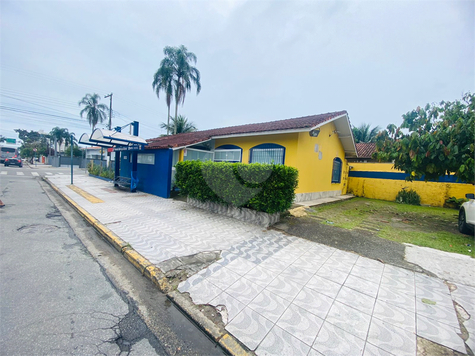 Foto REO1036066