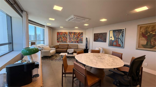 Hom Nilo - Comercial