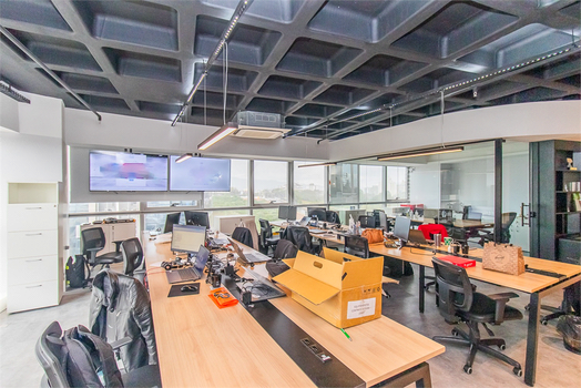 TREND NOVA CARLOS GOMES CORPORATE