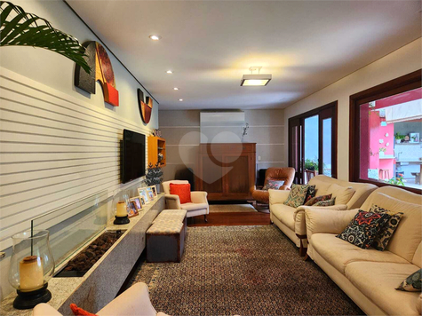 CONDOMINIO ALPHAVILLE 6