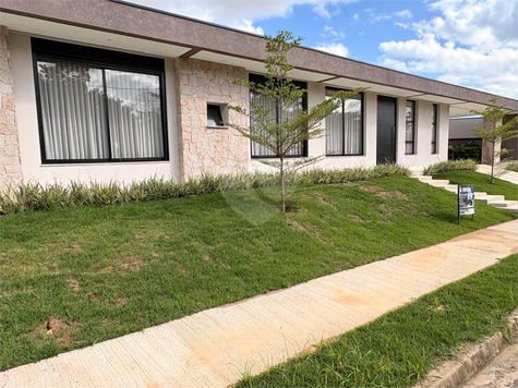 Condomíno Helena Maria