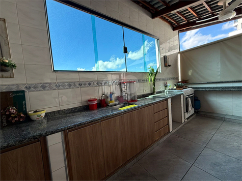 Foto REO1062535