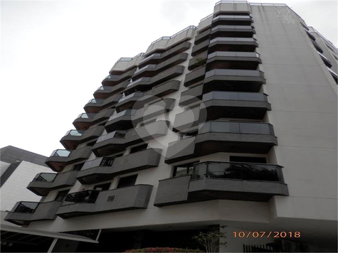 COLUMBIA RESIDENCE