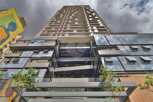 737 Pedroso - Comercial