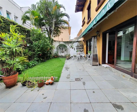 Foto REO1066532