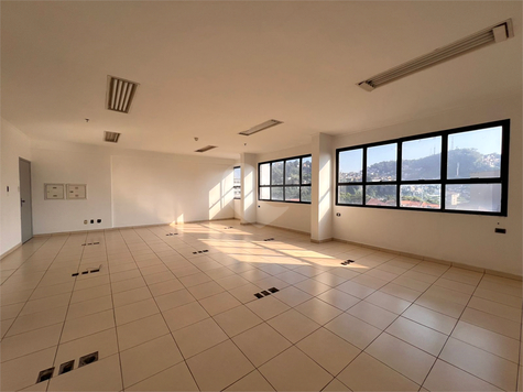 Centro Empresarial Lamartine Galvão Novaes