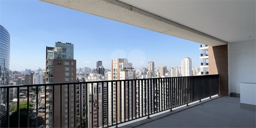 Praça Lindenberg Itaim