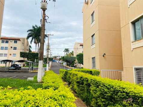  Condominio vale do sol