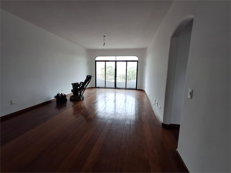 BOSQUE DAS ANDORINHAS