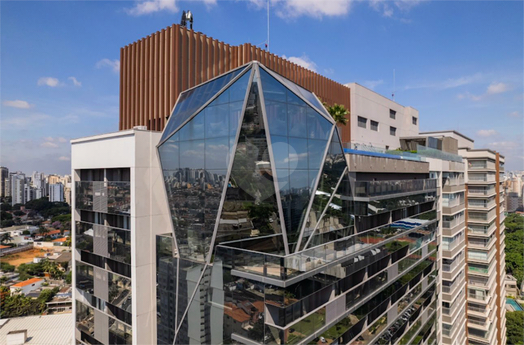 Torre Medplex Cyrela Ibirap By Yoo