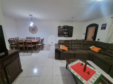 Foto REO1083957