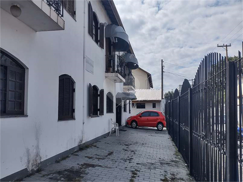 Edifício Bruna 255