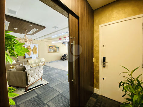 RUA JOSÉ VERSOLATO,111