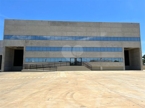 Centro Empresarial Metropolitano