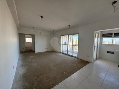 VISARE CONDOMINIO CLUBE