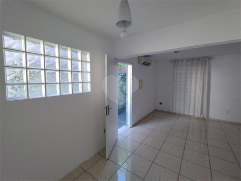 Foto REO1095956