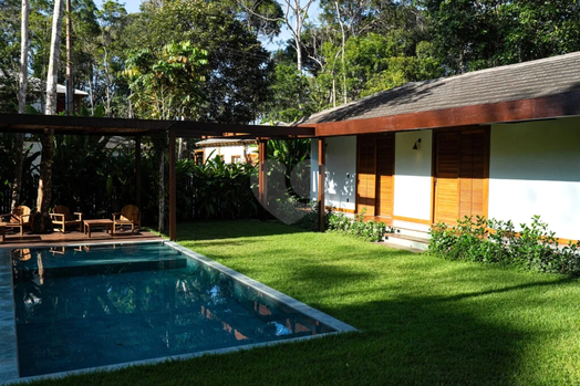 Foto REO1096733