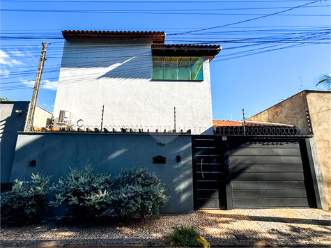 Foto REO1098630