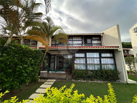 Foto REO1098646