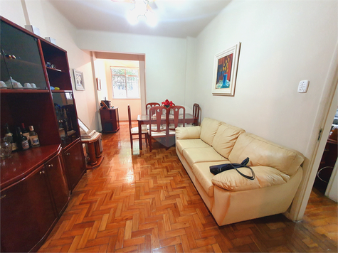 Condominio Mariz e Barros