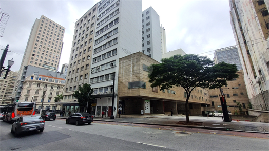 Condomínio Edifício Helio