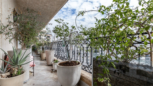 Edifício Campos Elyseos