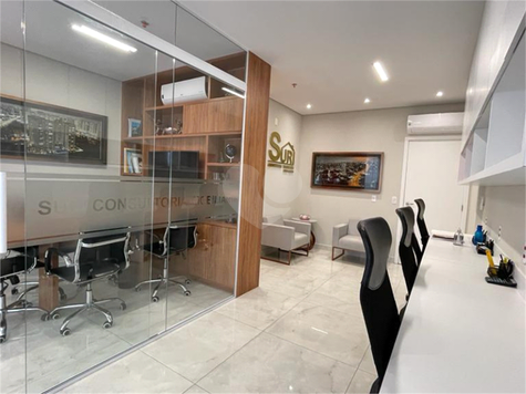 Helbor Trilogy Office