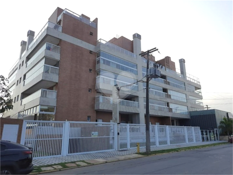 Edifício Praias Del Mar