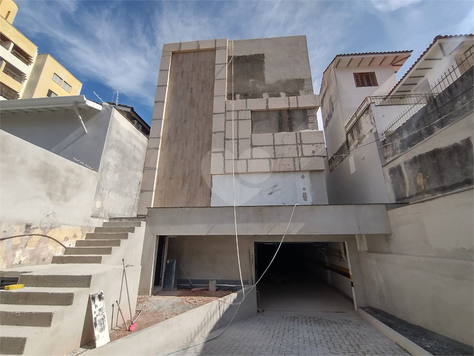 RUA ANA DE BARROS,296