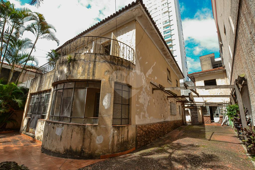 RUA ALBINA BARBOSA,322