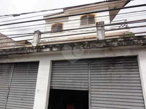 RUA MARIQUINHA VIANA,451