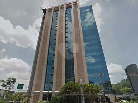 COMPANY PLAZA