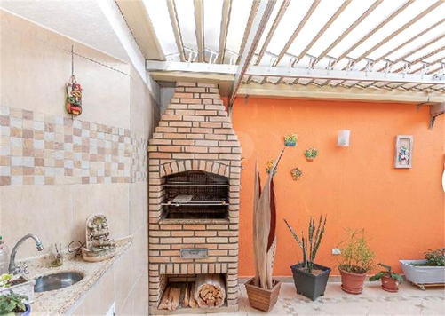 COND. VILLA D´FIORE