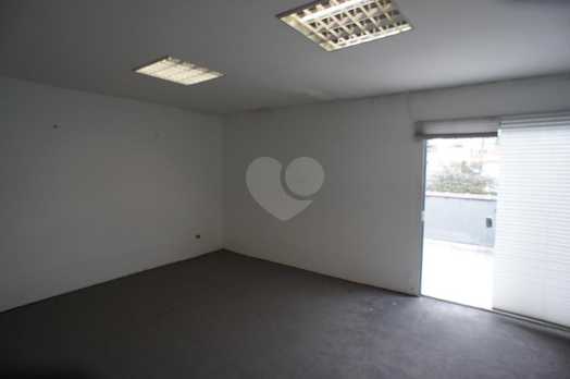 RUA DONA MARIA CAROLINA,36