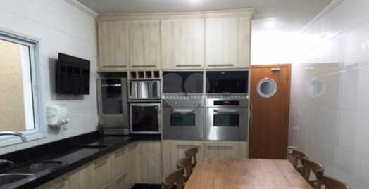 RUA PROFESSOR GUSTAVO PIRES DE ANDRADE,404