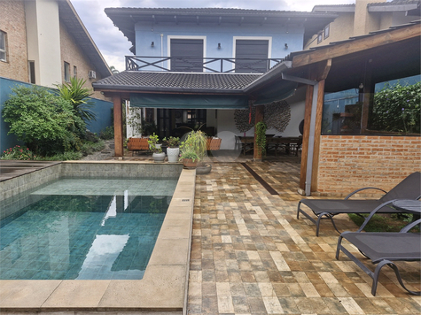 RUA PROFESSOR CÂNDIDO NOGUEIRA MOTA,328