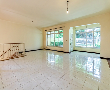 RUA CAMPO GRANDE,298