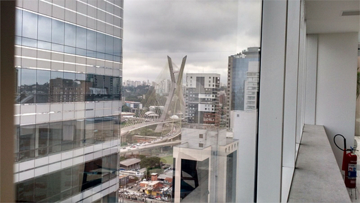 Foto REO473012