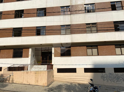 Apartamentos à Venda - Rua Renato Dias, Juiz de Fora | Lopes